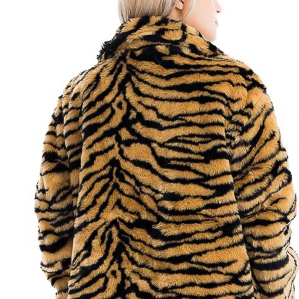 “BIG PIMPIN” Plush Tiger Print Fur Teddy Coat - Picture 10 of 16